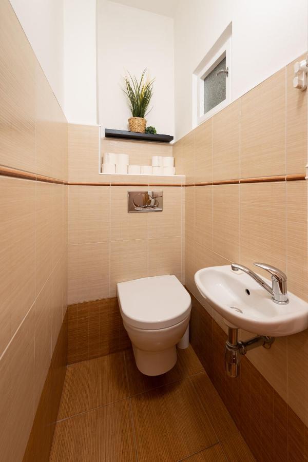 Luxury Apartment In Prime Location Prag Dış mekan fotoğraf